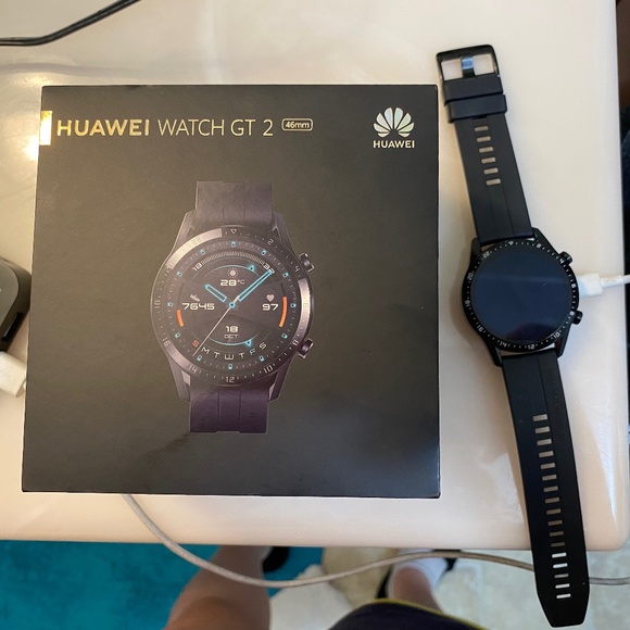 Huawei GT 2 smart watch - Picture 1 of 6